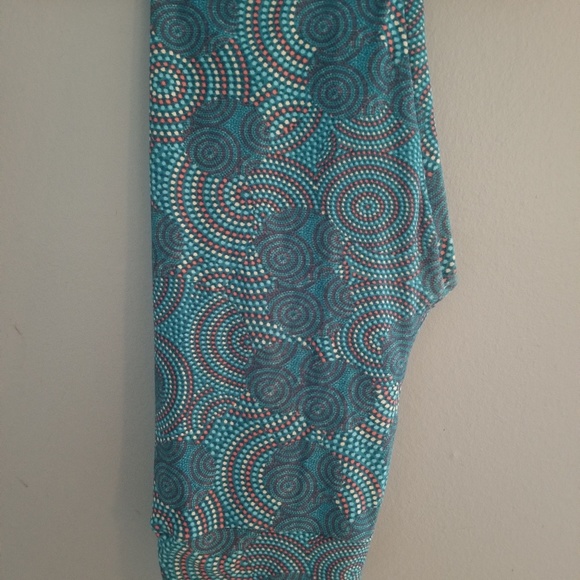 Lularoe leggings - Picture 3 of 3